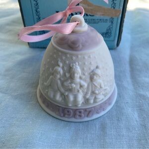 1987 Lladro Lladró vintage pink and white porcelain Christmas bell